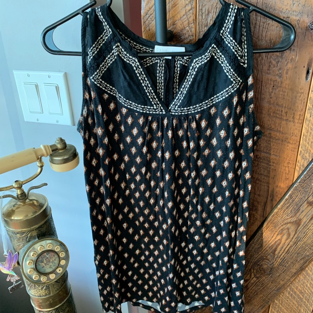 Dalia short sleeve tunic top